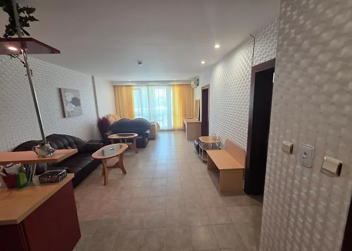 Apartmán Miramar Palace